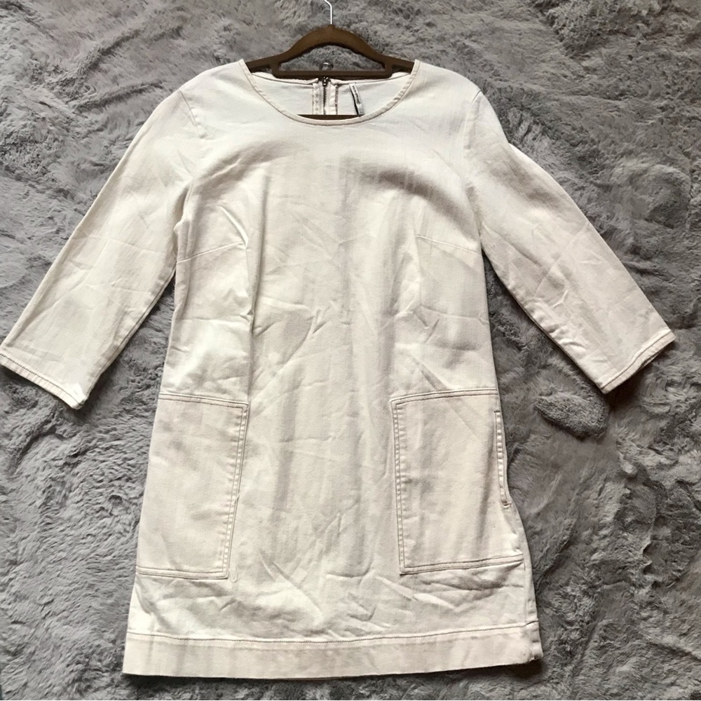 White Denim stretchy Stradivarius minimalist dress with pockets women’s medium